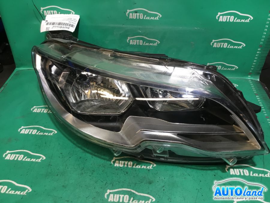 Far Dreapta PEUGEOT 301 2012-2025 Cod 9817296980 