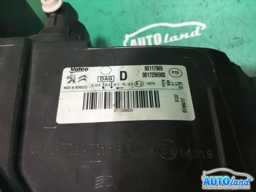 Far Dreapta PEUGEOT 301 2012-2025 Cod 9817296980 
