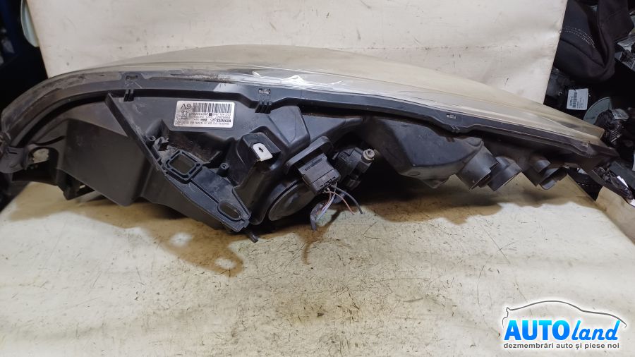 Far Dreapta RENAULT SCENIC III (JZ0/1_) 2009-2025 Cod 260100024R 