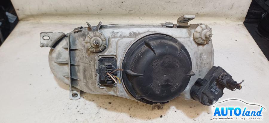 Far Dreapta VOLKSWAGEN GOLF III (1H1) 1991-1997 Cod 1H6941016CN 