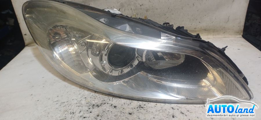 Far Dreapta VOLVO C30 2006-2026 Cod 31214806 