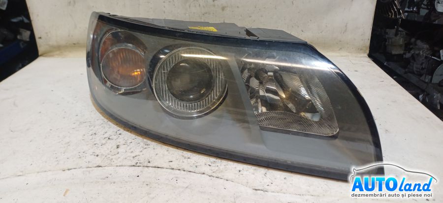 Far Dreapta VOLVO V50 (MW) 2004-2026 Cod 30698894 