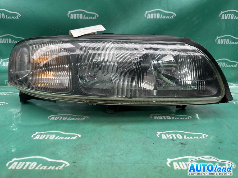 Far Dreapta VOLVO V70 I combi (P80_) 1996-2000 Cod 89004810 