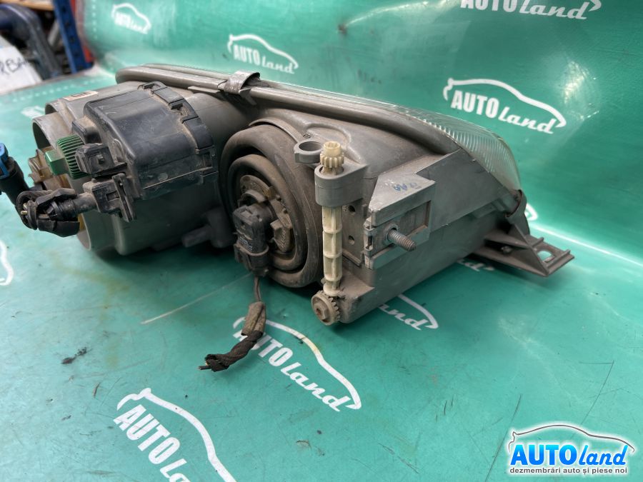 Far Stanga ALFA ROMEO SPIDER (916S_) 1994-2005 Cod 144007 