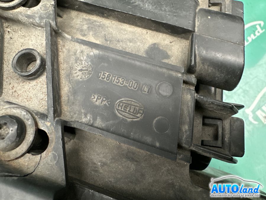 Far Stanga AUDI A8 (4E_) 2002-2010 Cod 15815300 