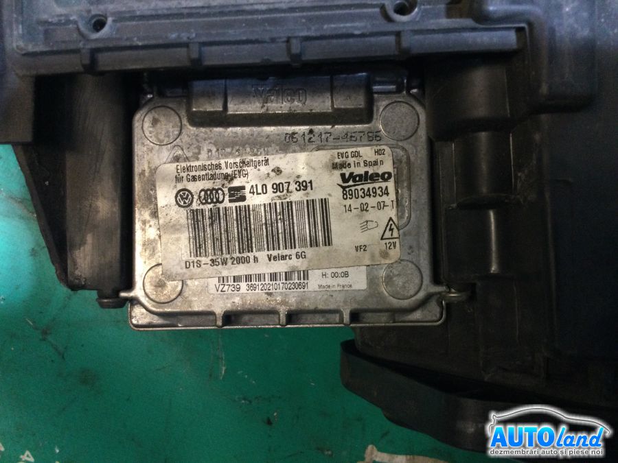 Far Stanga AUDI Q7 (4L) 2006-2025 Cod 4L0941003A 