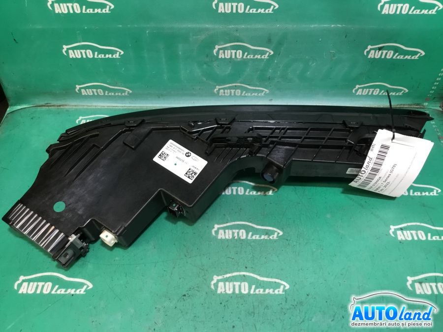 Far Stanga BMW 7 Series (G70) 2022-2025 Cod 63115A5F5C1 