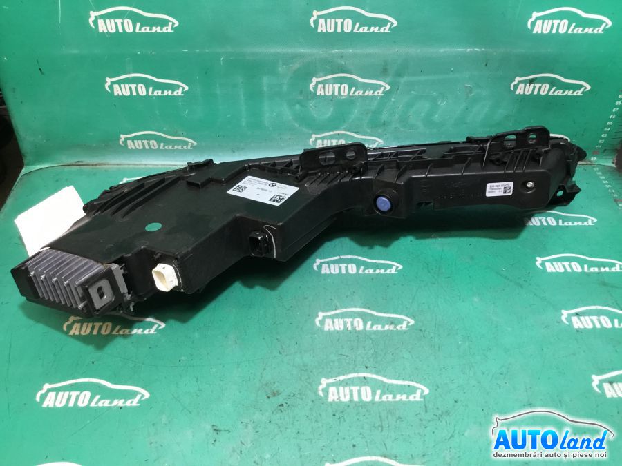 Far Stanga BMW 7 Series (G70) 2022-2025 Cod 63115A5F5C3 