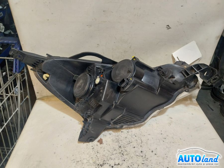 Far Stanga CITROEN C3 II 2009-2026 Cod 9673814980 