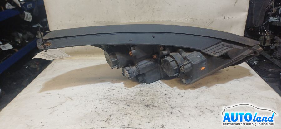 Far Stanga HYUNDAI ix35 (LM) 2010-2026 Cod 921012Y 