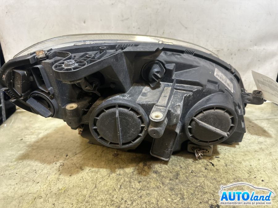 Far Stanga MERCEDES-BENZ C-CLASS (W204) 2007-2026 Cod A2038205959 