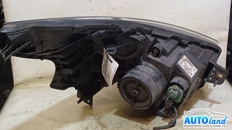 Far Stanga OPEL VIVARO B 2014-2018 Cod 260609758R 