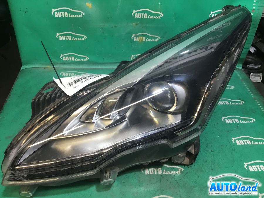 Far Stanga PEUGEOT 5008 2009-2025 Cod 1617873480 