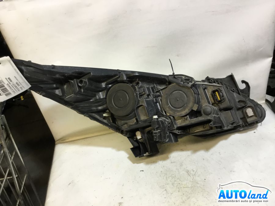 Far Stanga PEUGEOT 5008 2009-2025 Cod 9682519180 