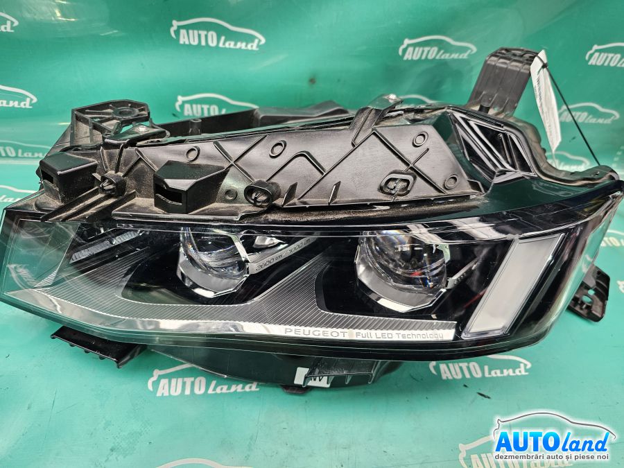 Far Stanga PEUGEOT 508 2018-2025 Cod 9825597080 