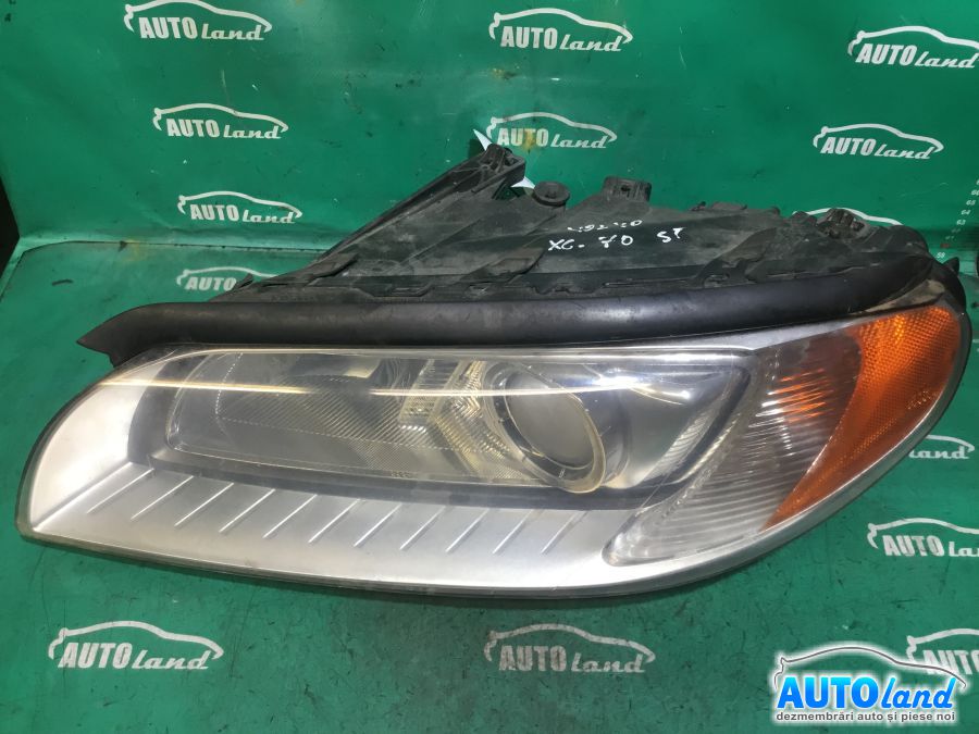 Far Stanga VOLVO XC70 II 2007-2025 Cod 31283915 
