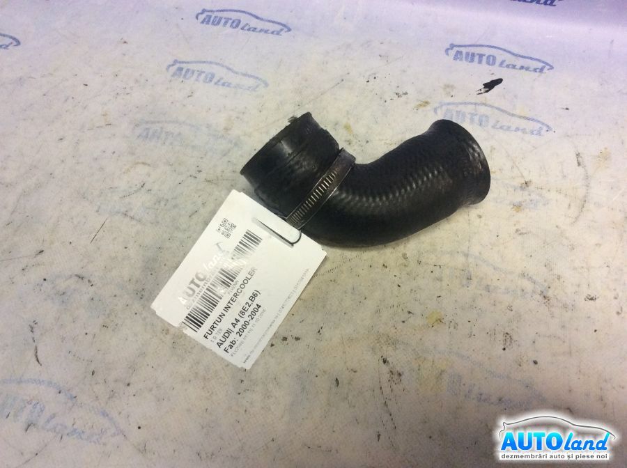 Furtun Intercooler Turbo AUDI A4 (8E2,B6) 2000-2004