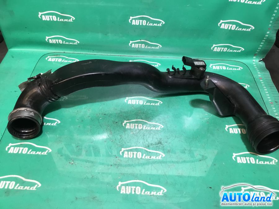 Furtun Intercooler Turbo AUDI A4 Avant (8E5,B6) 2001-2004 Cod 8E0145762 