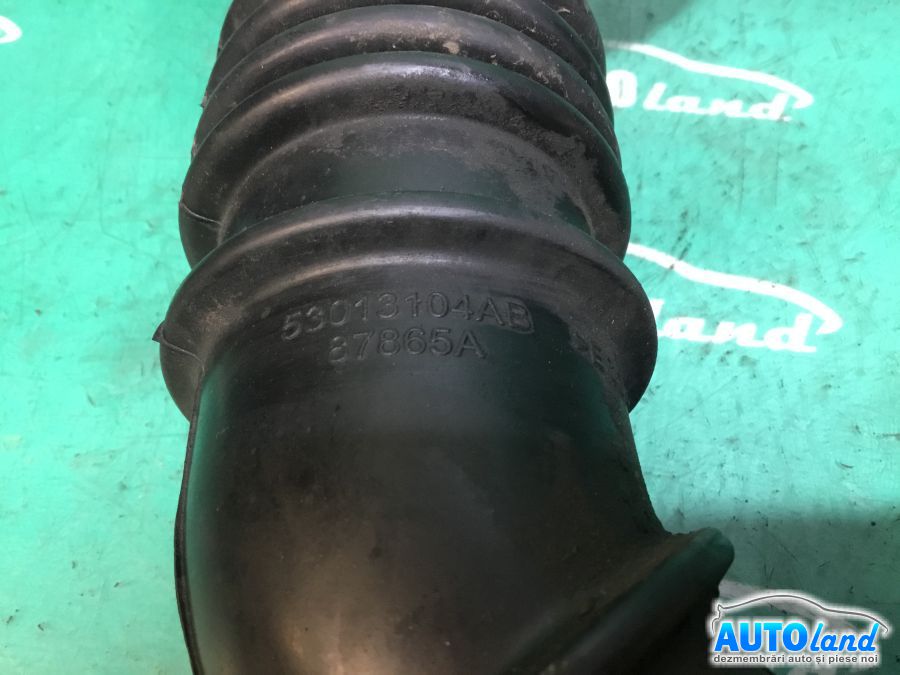 Furtun Intercooler Turbo JEEP CHEROKEE (KJ) 2001-2025 Cod 53013104AB 