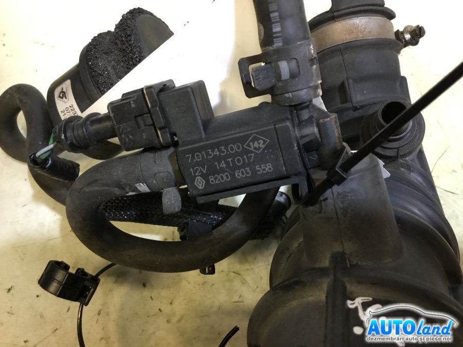 Furtun Intercooler Turbo RENAULT CLIO IV 2012-2025 Cod 165764382R 