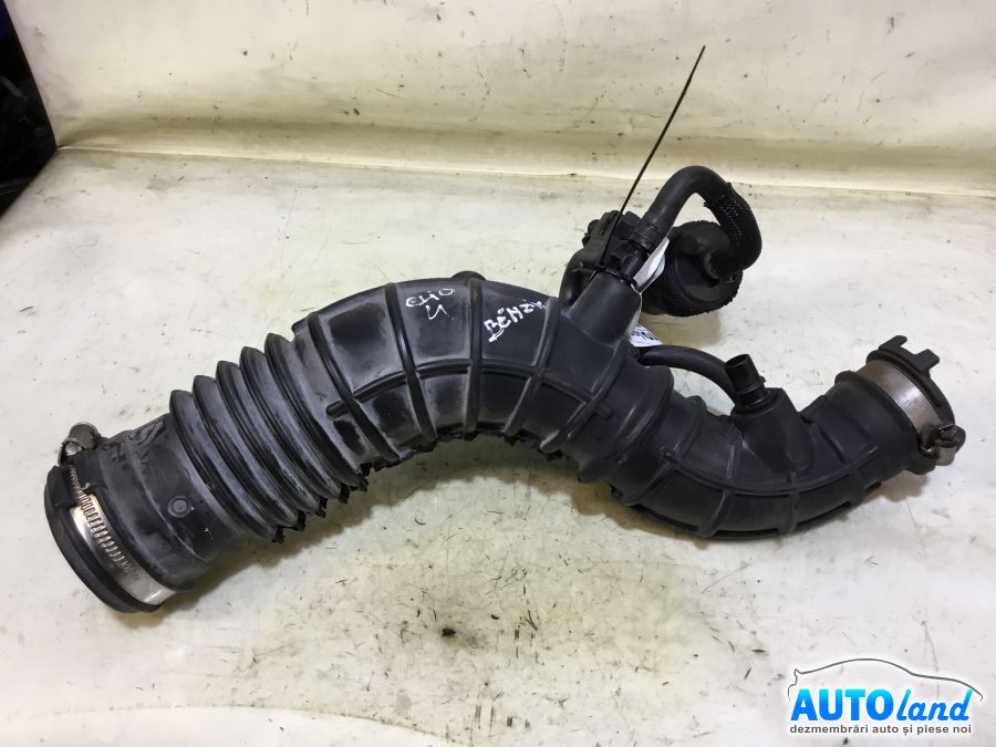 Furtun Intercooler Turbo RENAULT CLIO IV 2012-2025 Cod 165764382R 