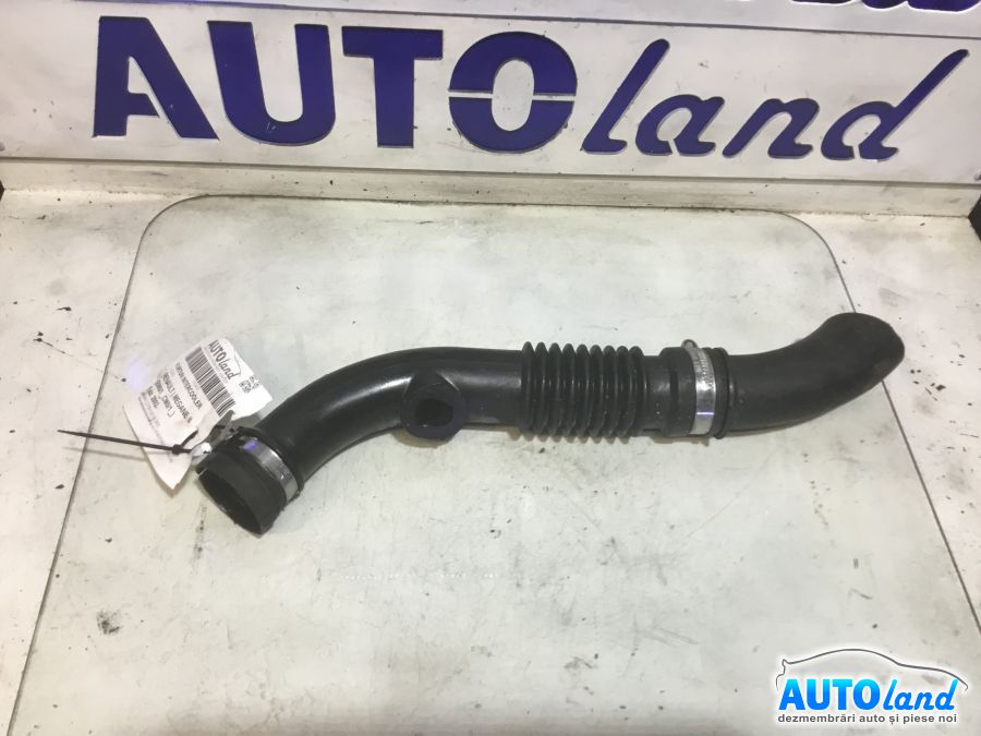 Furtun Intercooler Turbo RENAULT MEGANE II (BM0/1_,CM0/1_) 2002-2026 Cod 8200240894 