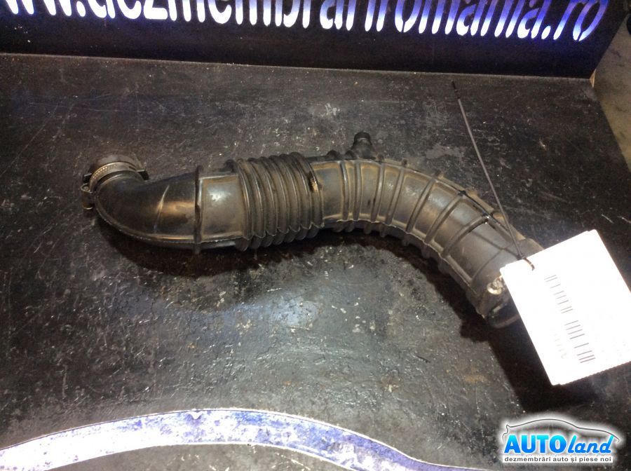 Furtun Intercooler Turbo RENAULT MEGANE II (BM0/1_,CM0/1_) 2002-2025 Cod 8200500384A 