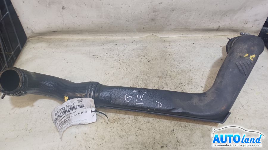 Furtun Intercooler Turbo VOLKSWAGEN GOLF IV (1J1) 1997-2005 Cod 1J0145838B 