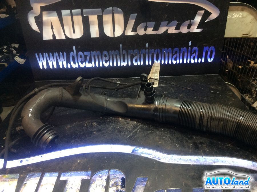 Furtun Intercooler Turbo VOLKSWAGEN GOLF IV (1J1) 1997-2005 Cod 1J0129654Q 