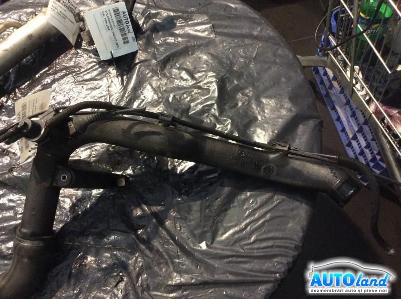 Furtun Intercooler Turbo VOLKSWAGEN GOLF IV (1J1) 1997-2005 Cod 8D01458401 