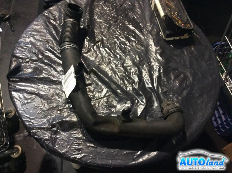 Furtun Intercooler Turbo VOLKSWAGEN GOLF V (1K1) 2003-2025 Cod 1K0128654AA 