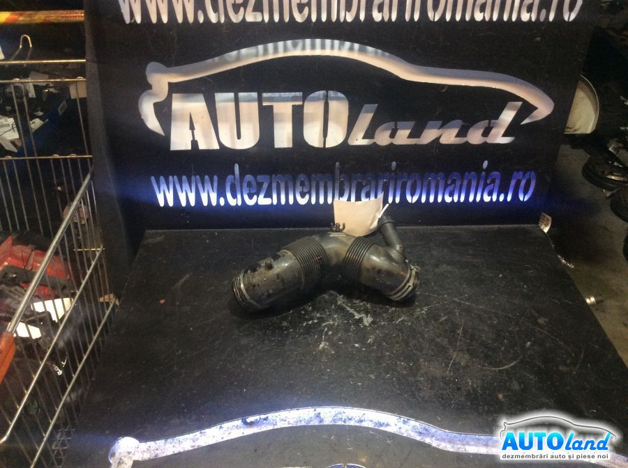 Furtun Intercooler Turbo VOLKSWAGEN GOLF V (1K1) 2003-2025 Cod 3C0129654M 