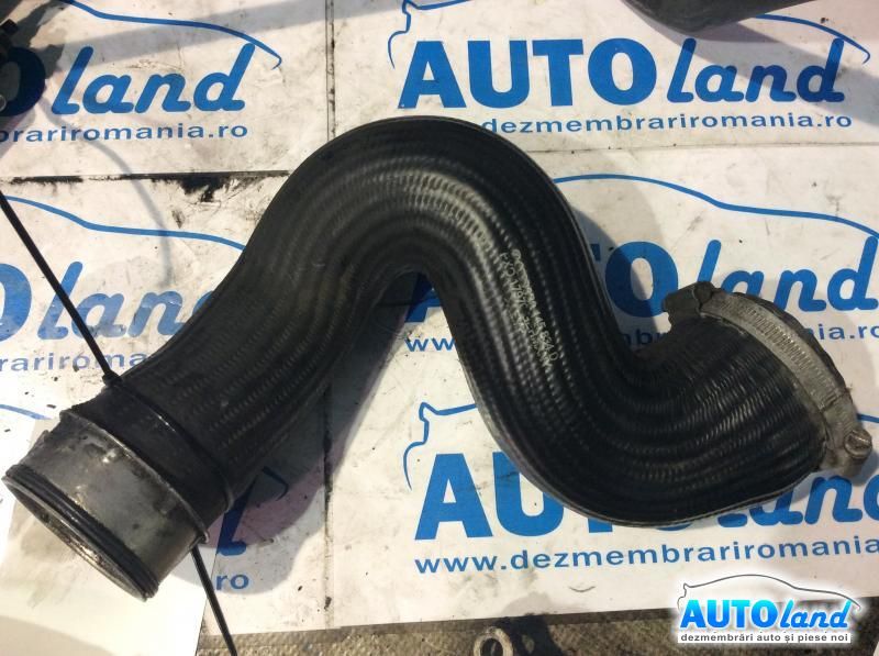 Furtun Intercooler Turbo VOLKSWAGEN PASSAT (3B3) 2000-2005 Cod 3B0145834D 