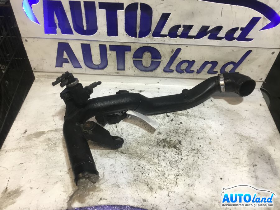 Furtun Intercooler Turbo VOLKSWAGEN PASSAT (3B3) 2000-2005 Cod 8D0145840L 