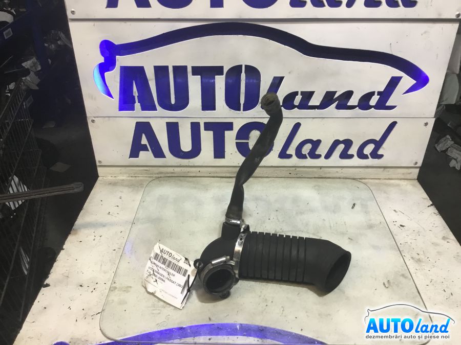 Furtun Intercooler Turbo VOLKSWAGEN PASSAT (3B3) 2000-2005 Cod 8D0129615J 
