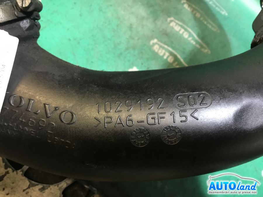 Furtun Intercooler Turbo VOLVO XC60 2008-2025 Cod 30774692 