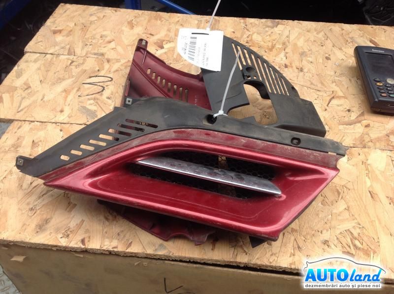 Grila Intre Faruri ALFA ROMEO 166 (936) 1998-2025