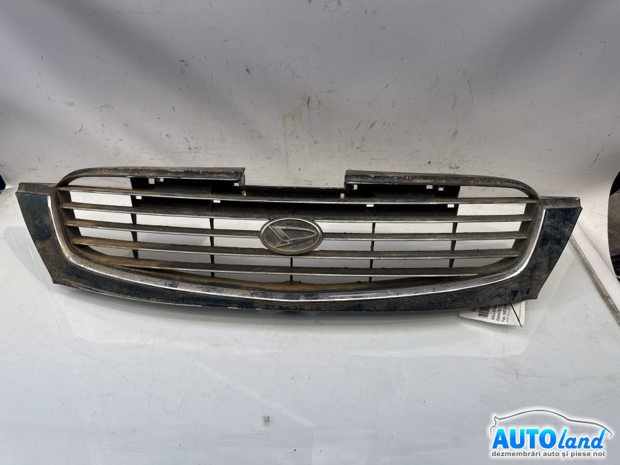 Grila Intre Faruri DAIHATSU TERIOS (J1) 1997-2005 Cod 5311187408 