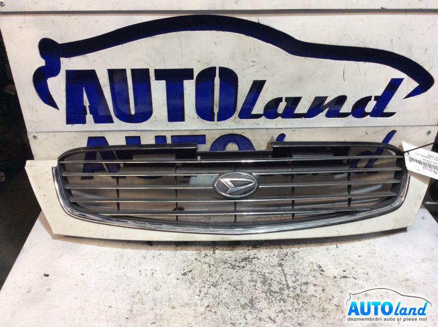Grila Intre Faruri DAIHATSU TERIOS (J1) 1997-2005 Cod 5311187408 