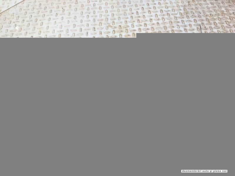 Grila Intre Faruri FORD C-MAX 2007-2025 Cod 7M51R8138A 