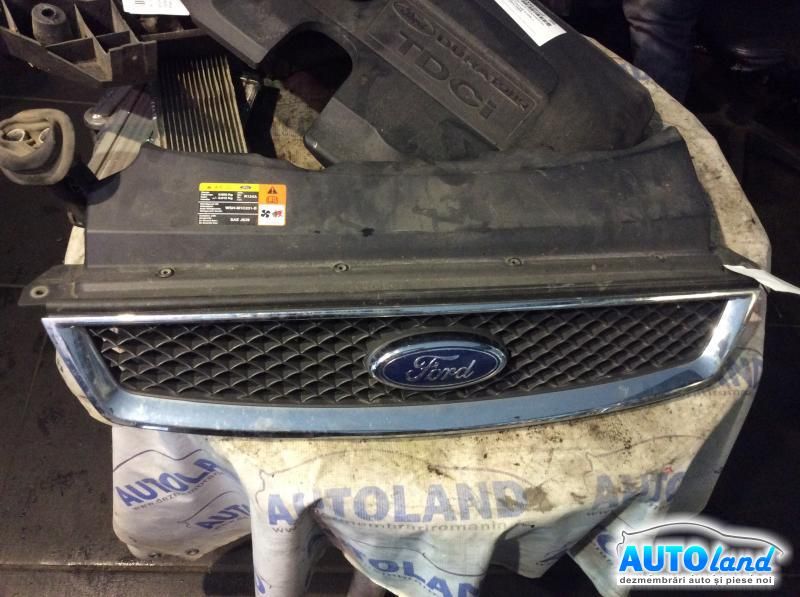 Grila Intre Faruri FORD FOCUS II (DA_) 2004-2008 Cod 4M518C436BC 