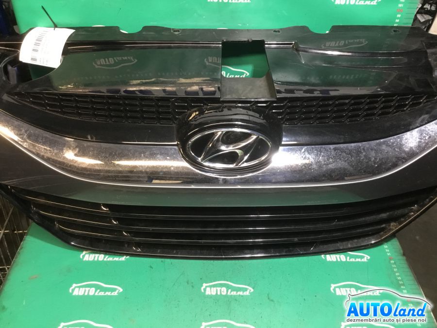 Grila Intre Faruri HYUNDAI ix35 (LM) 2010-2026 Cod 863532Y000 