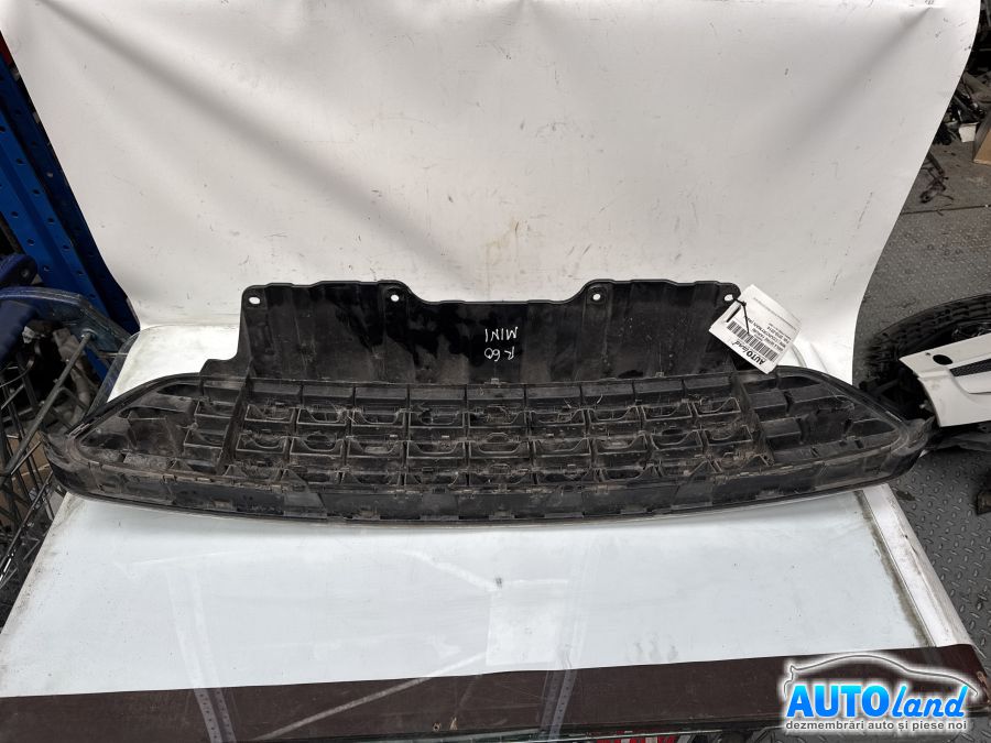 Grila Intre Faruri MINI COUNTRYMAN (R60) 2010-2014 Cod 22405910 