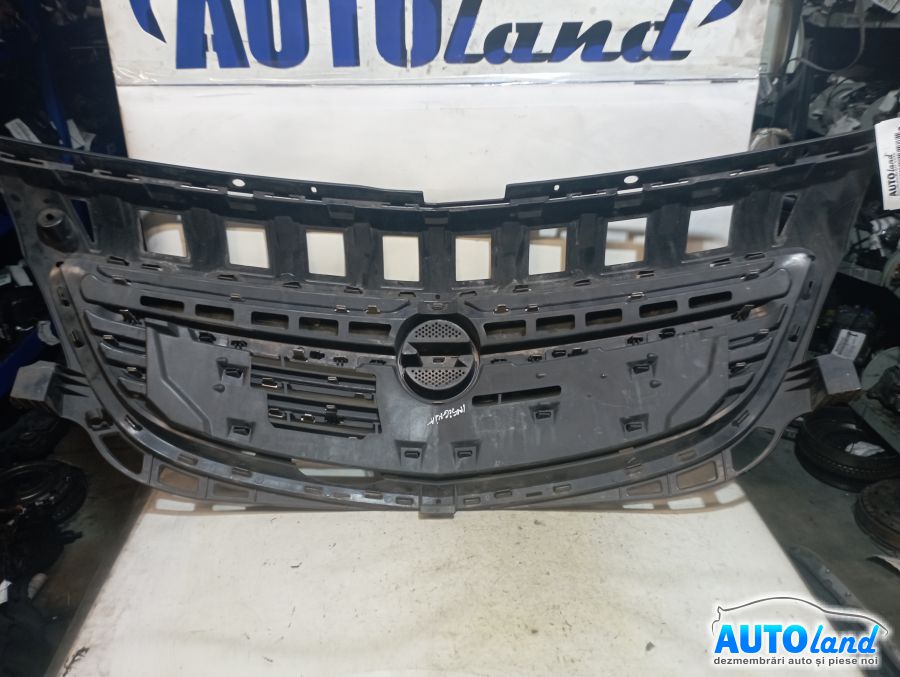 Grila Intre Faruri OPEL INSIGNIA 2008-2025 Cod 22895146 