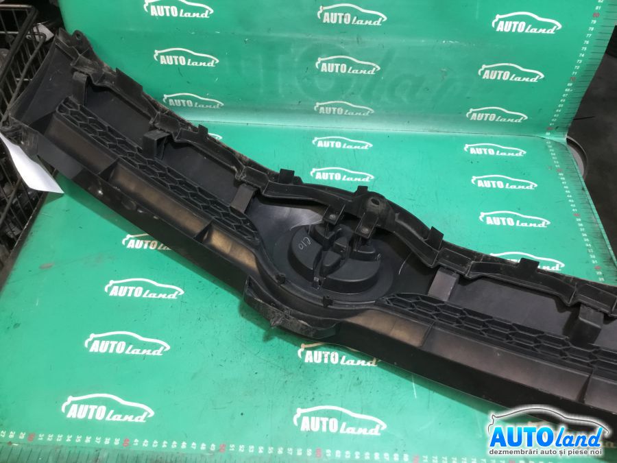 Grila Intre Faruri TOYOTA COROLLA Verso (ZER_,ZZE_) 2004-2025 Cod 531110F020 
