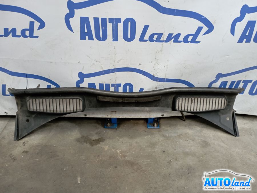 Grila Stergatoare FORD C-MAX II 2010-2025 Cod AM51R02216AQ 