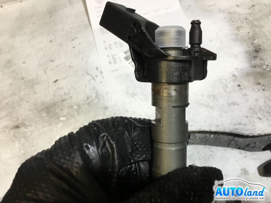 Injector AUDI A6 (4F2,C6) 2004-2011 Cod 059130277Q 