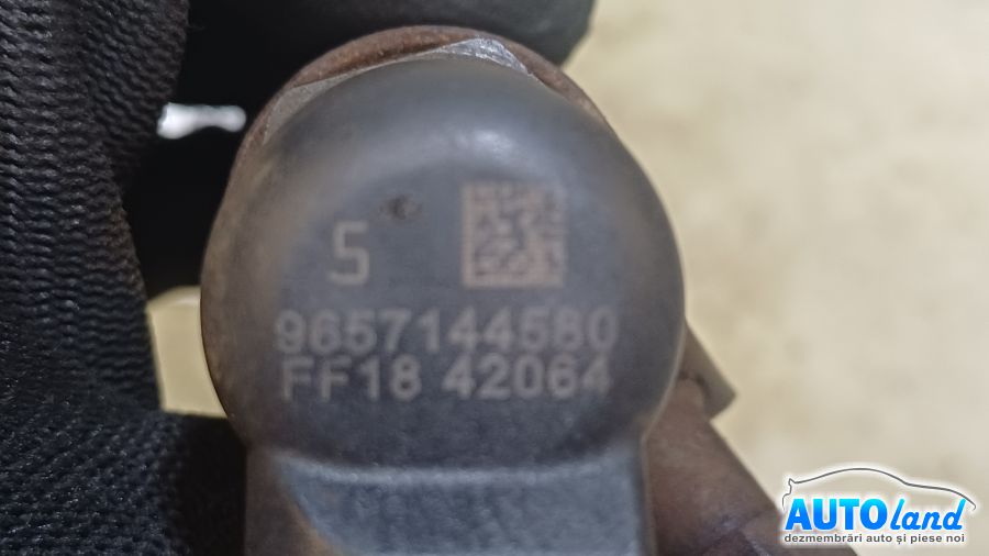Injector FORD KUGA I 2008-2010 Cod 9657144580 