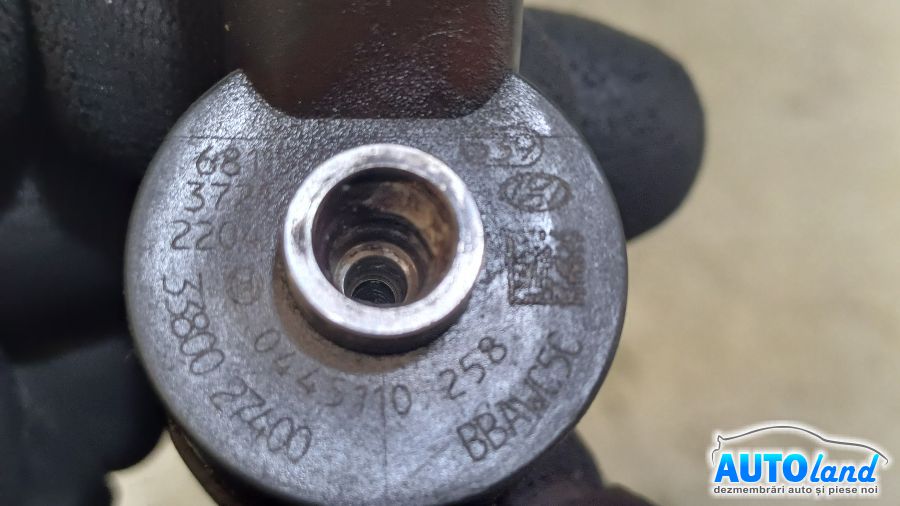 Injector HYUNDAI TUCSON (JM) 2004-2025 Cod 0445110258 