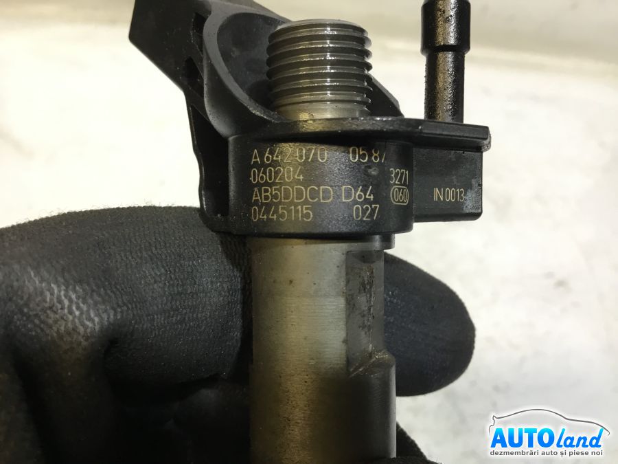 Injector JEEP GRAND CHEROKEE III 2003-2025 Cod 0445115027 